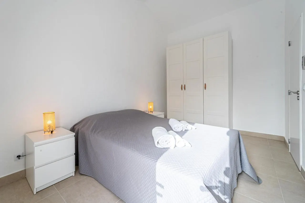 Villa Alfamar By Hellovacations Albufeira 0*,  Portekiz