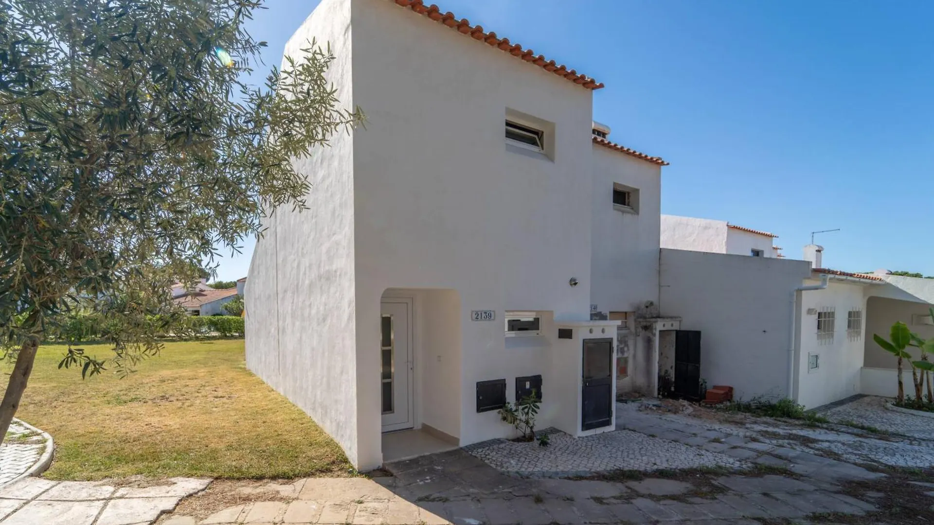Villa Alfamar By Hellovacations Albufeira 0*,  Portekiz